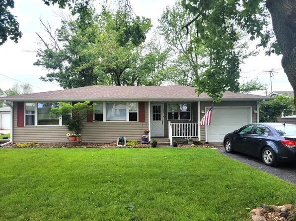 539 Ridgelawn St, Crown Point, IN 46307