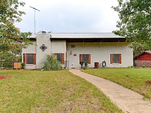 2nd image of 2112 Eden Ave