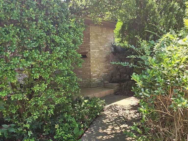 1313 Whippoorwill Dr — Photo 26