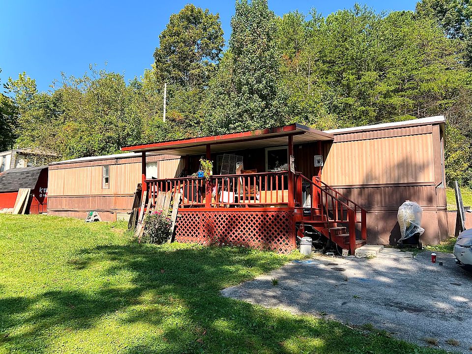 2nd image of 50 Bates Ln