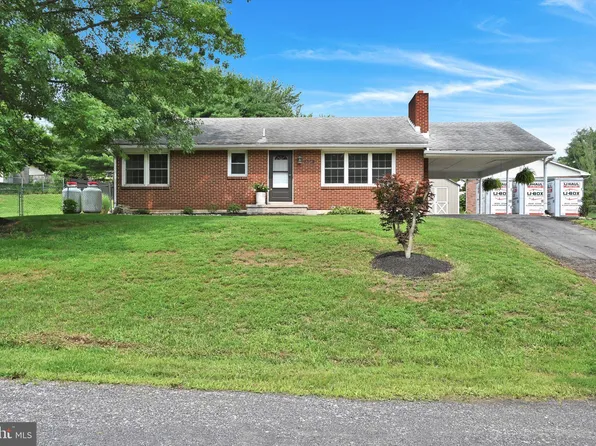 2006 Connie Dr, Enola, PA 17025