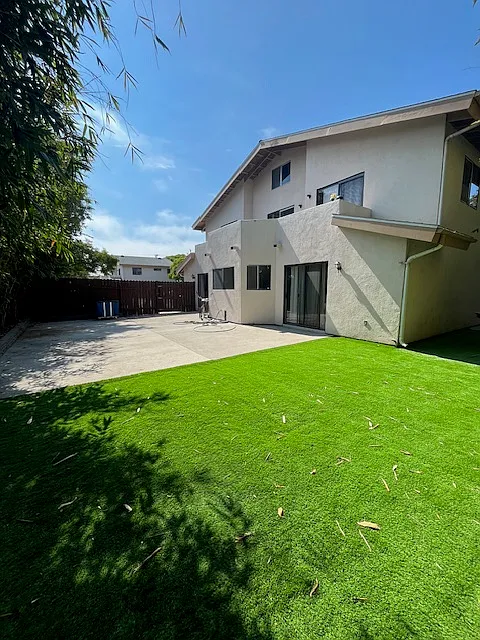 7 bed, 3.5 bath, 2064 sqft, $14,000 — Photo 2