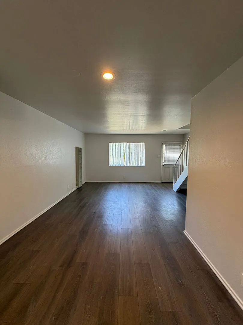 1109-1111 E. Ventura Street, Santa Paula, CA 93060 — Photo 4