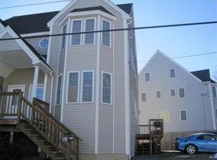 93 Congress St, Lowell, MA 01852