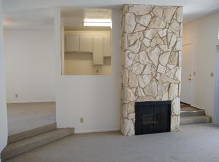 13561 Moorpark St #208, Sherman Oaks, CA 91423