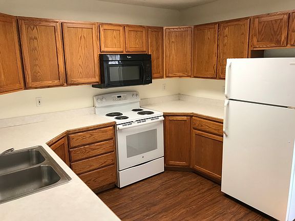 4th image of 1704-1706 Juniper Dr