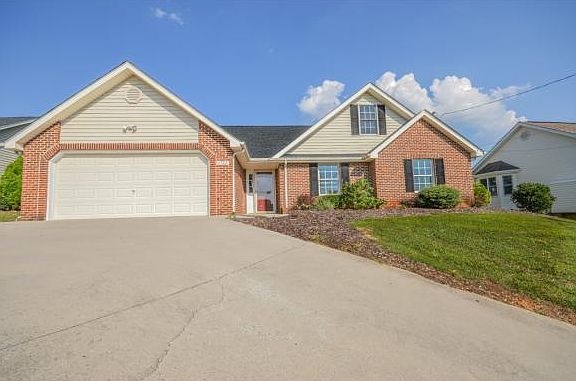 2nd image of 2332 Louita Dr