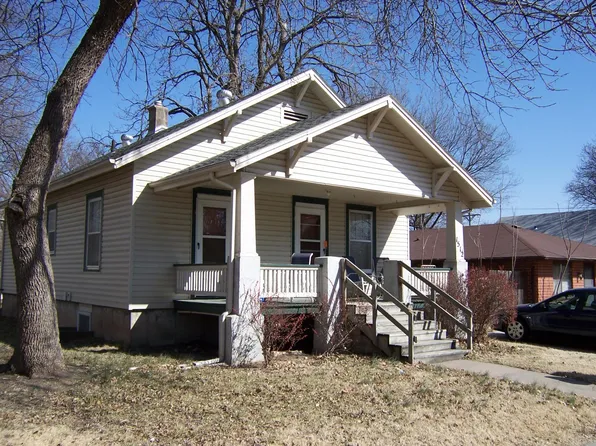 1512 Houston St, Manhattan, KS 66502