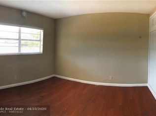 3041 NE 49th St #206, Fort Lauderdale, FL 33308