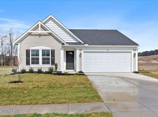 563 Mud Hen Dr, Shepherdsville, KY 40165