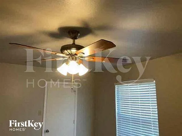 6481 Whitehurst Dr — Photo 6