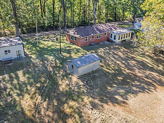 2nd image of 3560 Charles Bartlett Rd