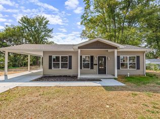203 Nelson St, Farmington, MO 63649