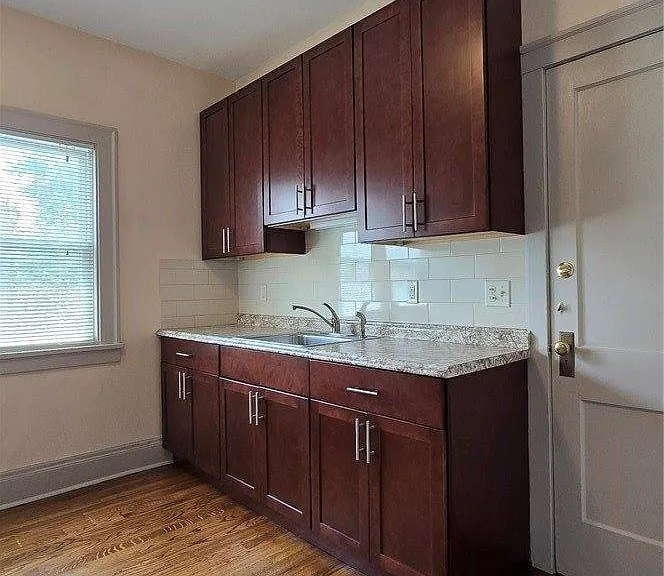 2126 Richland Ave — Photo 16