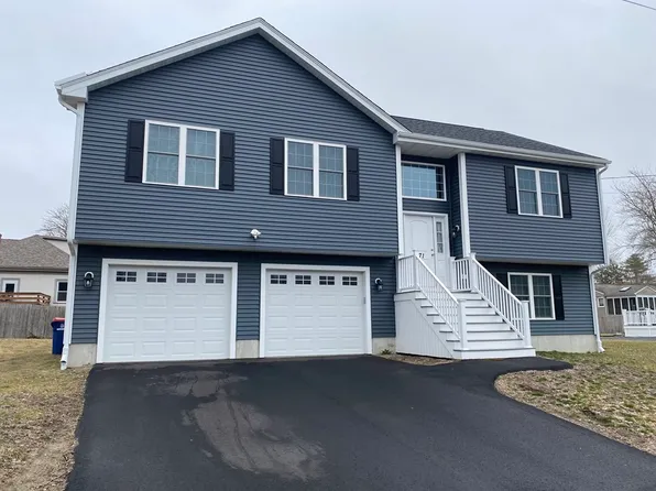 250 McCabe St, Dartmouth, MA 02748