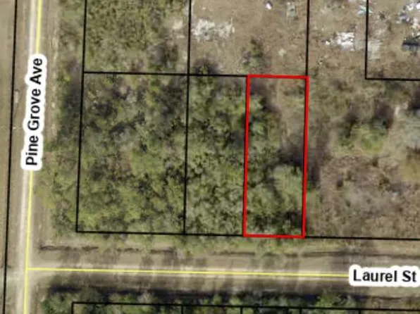 11709 Laurel St, Fountain, FL 32438