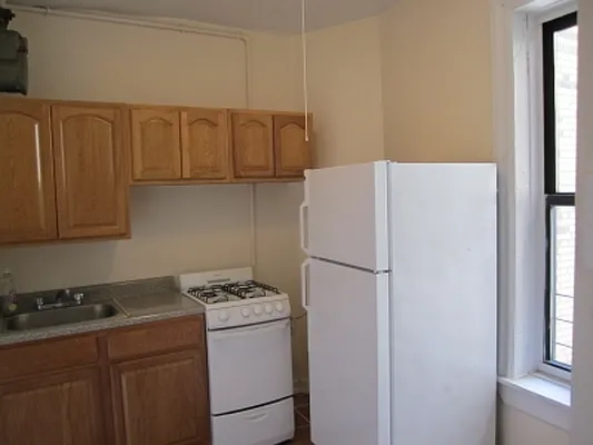 Rented by Citi Habitats | media 16