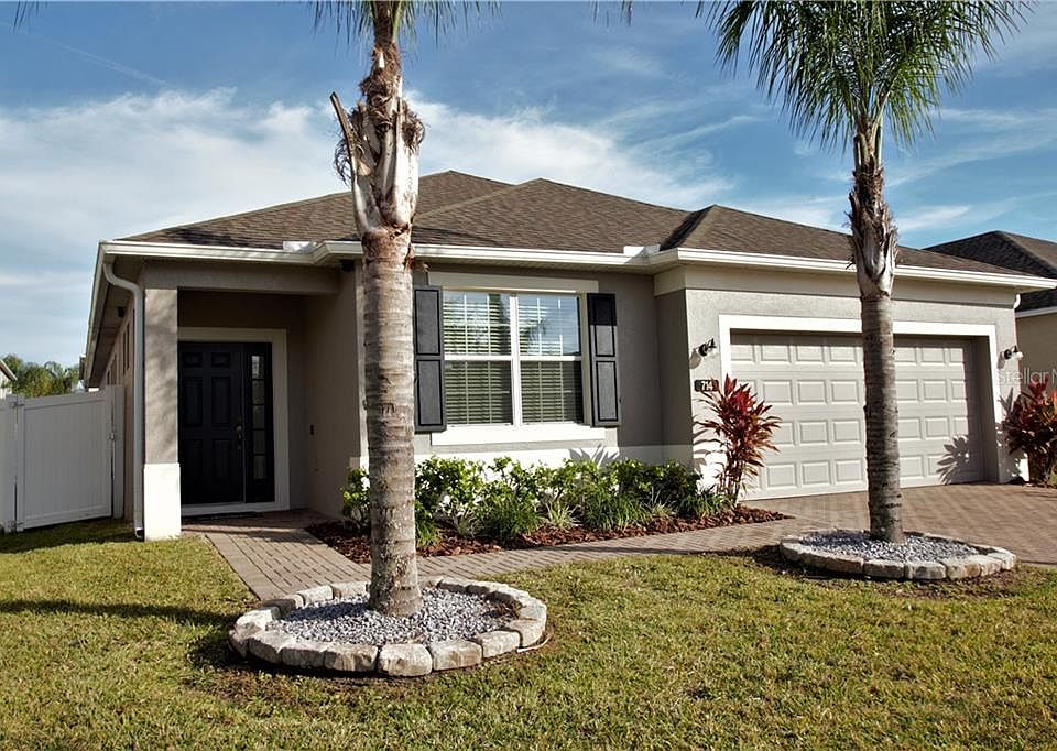 1st image of 714 Cortona Dr