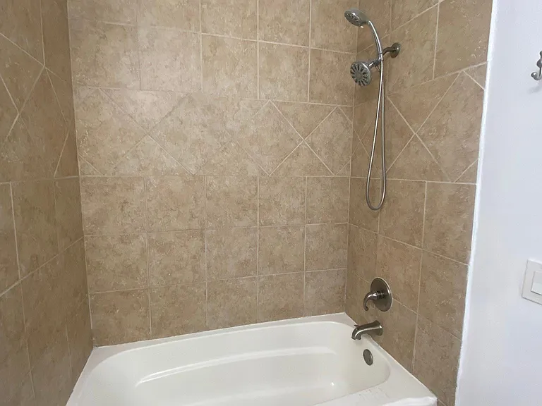 1460 Obispo Ave #D — Photo 5