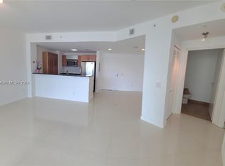 300 S Biscayne Blvd #T-2205, Miami, FL 33131