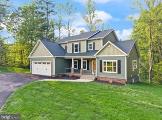 8020 Pinnacle Ridge Dr, Manassas, VA 20112