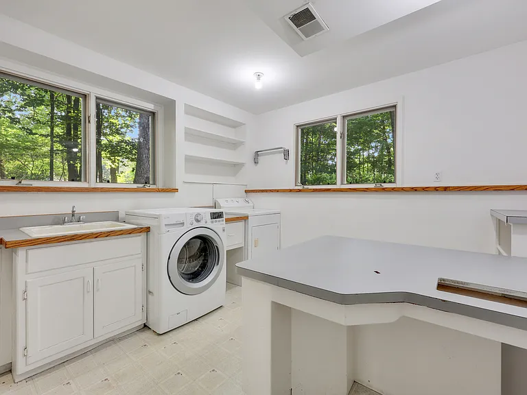 3755 Bunker Lake Blvd NE — Photo 22