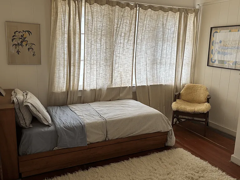 Mott Smith Dr — Photo 11