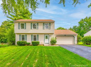 1003 Brentwood Pl, Geneva, IL 60134