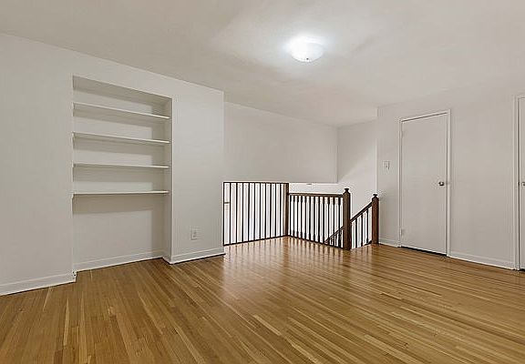5th image of 425 E 84th St APT 4B