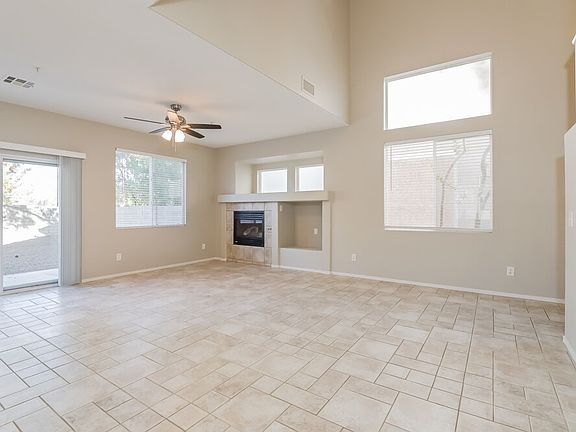 5th image of 8932 Spinning Wheel Ave