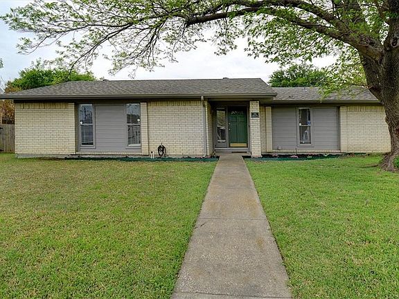 2nd image of 2118 Oak Brook Dr