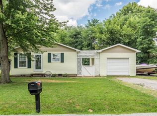 1206 Morgan Ave, Marion, IL 62959