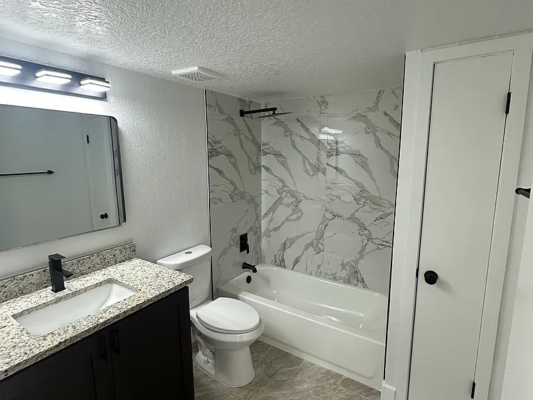 385 Wymore Rd #201 — Photo 23