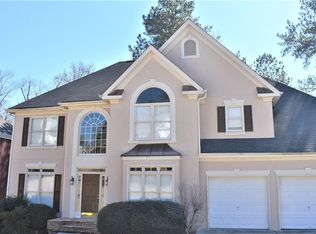 930 Lakefaire Lndg, Suwanee, GA 30024