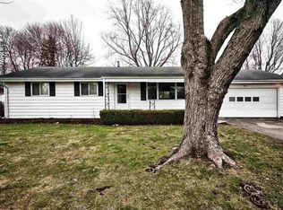 1018 S 14th St, Goshen, IN 46526