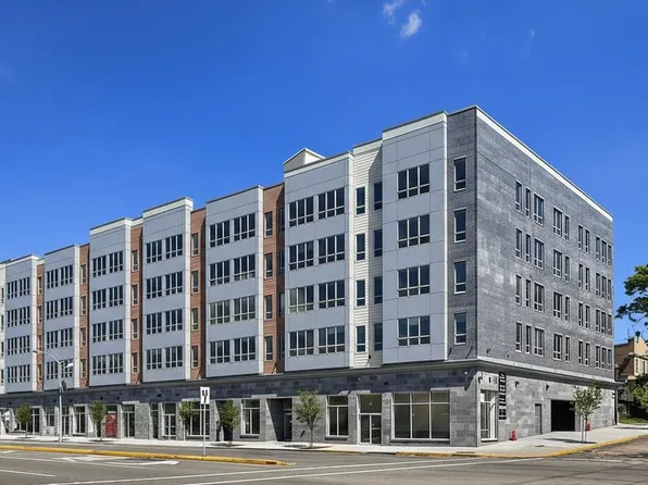 1542 John F Kennedy Boulevard image 1 of 11