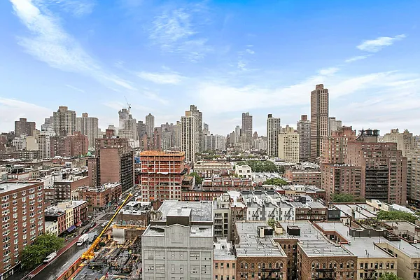 Sold by Compass | media 3
