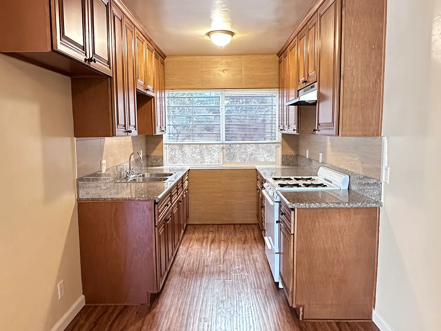 1 bed, 675 sqft, $1,795 — Photo 3