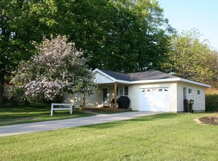 9536 White St, Ellsworth, MI 49729