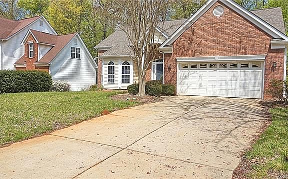 3rd image of 13126 Asheford Woods Ln
