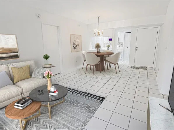 905 NE 209th St APT 104-30, Miami, FL 33179