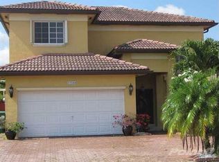 15544 SW 9th Ter, Miami, FL 33194