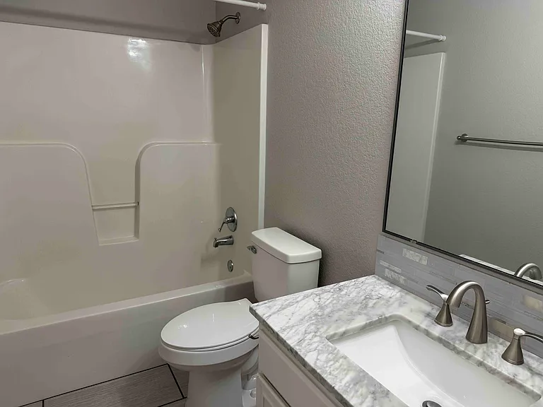 1227 S Camellia Ln — Photo 4