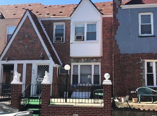 13104 226th St, Springfield Gardens, NY 11413