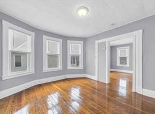 71 Knox St #2, Springfield, MA 01105