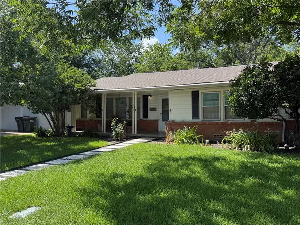 1405 E 16th St, Georgetown, TX 78626