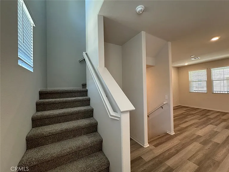 28094 Melrose Dr — Photo 19