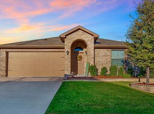 8409 Artesian Springs Dr, Fort Worth, TX 76131