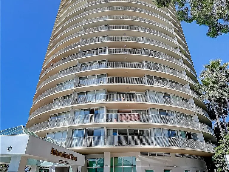 700 E Ocean Blvd #1007 — Photo 3