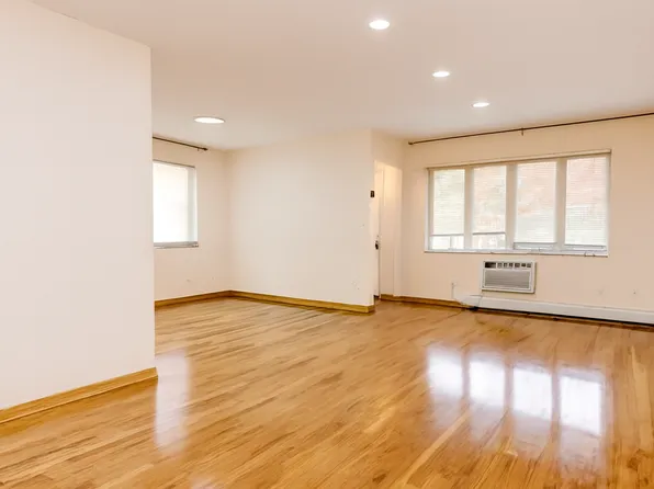 2650 East 26th Street image 2 of 14